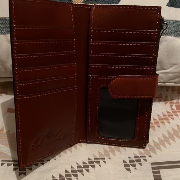 Patrica Nash Wallet - Picture 1 of 3